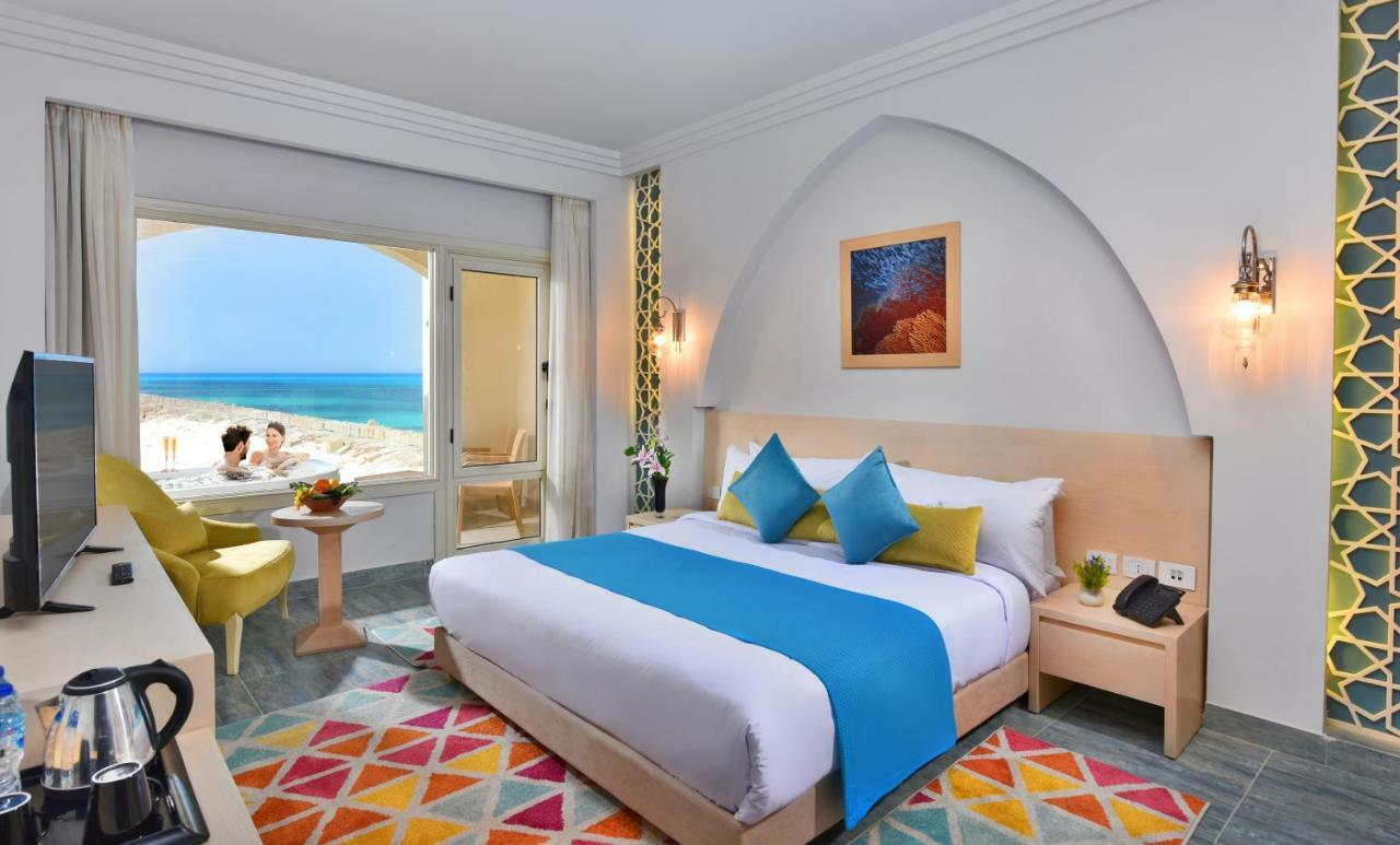 Hotelux La Playa Alamein Ел Аламейн Екстериор снимка