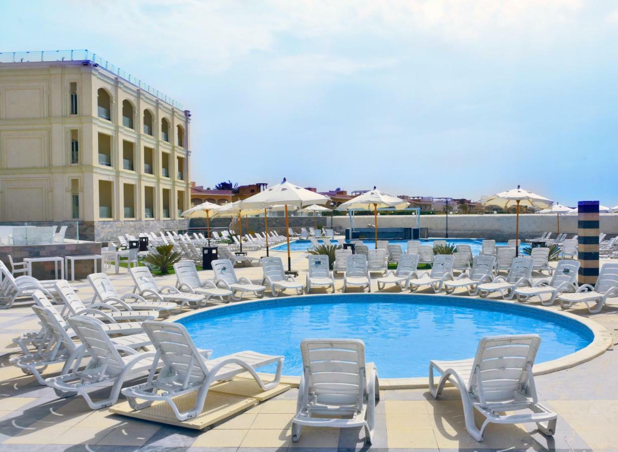 Hotelux La Playa Alamein Ел Аламейн Екстериор снимка